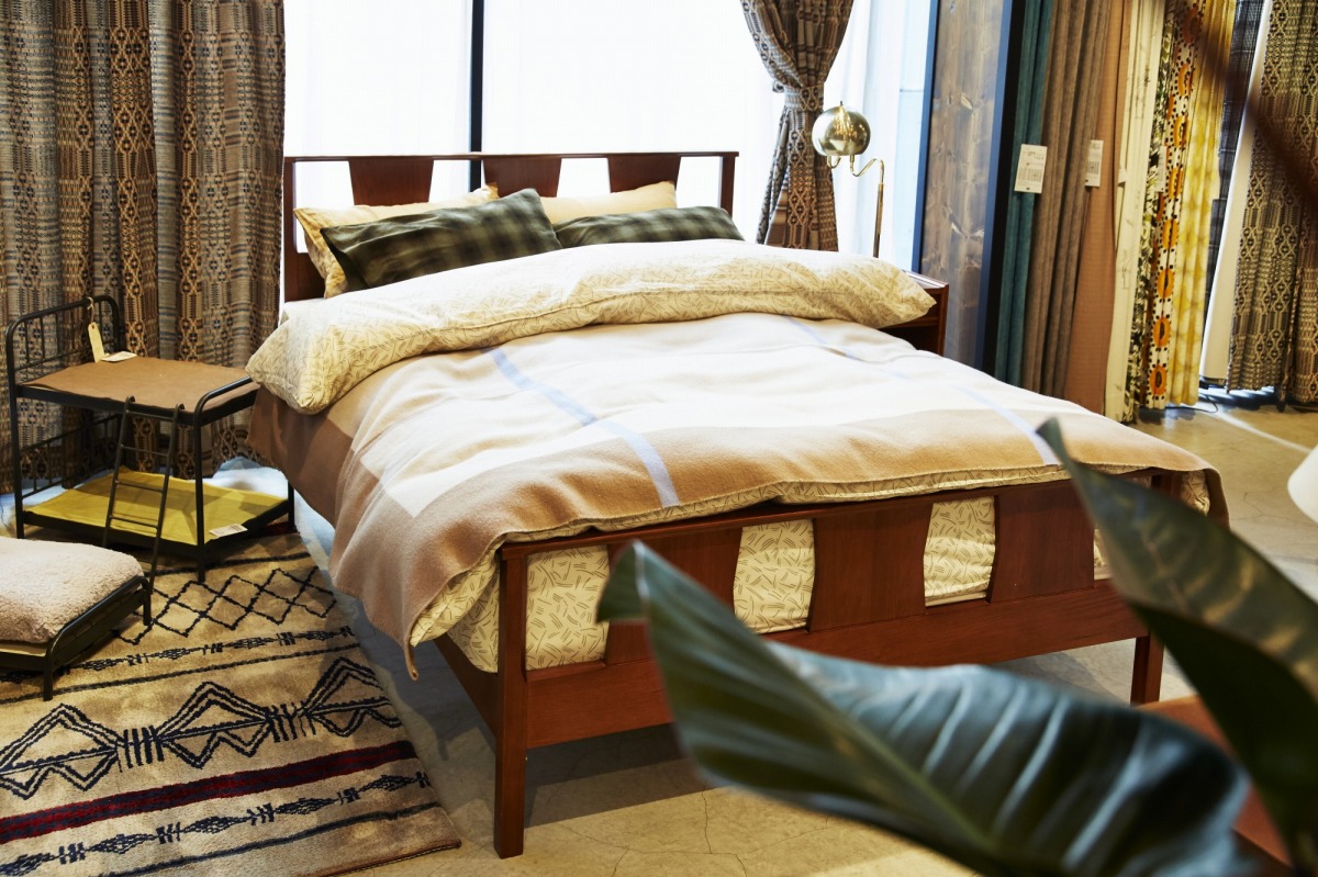 楽天市場】ACME Furniture BROOKS BED SEMI-DOUBLE【3個口