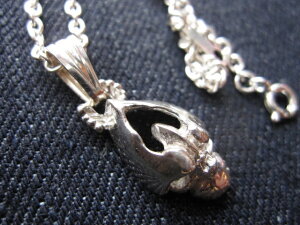 HARAJUKU STORE ORIGINALMIDIUM TROJAN GENE BIRD SILVER NECKLESS(�~�f�B�A���T�C�Y/925�V���o�[�y���_���g/�V���o�[�`�F�[���t��)�y���h���X�܃I���W�i�� �󒍐��� �E�l����n���h���C�h ���{�� �z���������