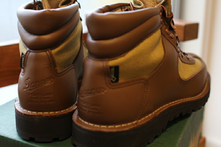 楽天市場】DANNER(ダナー)FEATHER LIGHT REVIVAL(フェザーライト 
