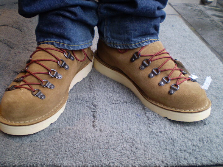 楽天市場】DANNER(ダナー)MOUNTAIN LIGHT TAN SUEDE(マウンテンライト 
