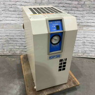 【中古】SMC 冷凍式エアードライヤー IDF3E-10-X126【川口店】