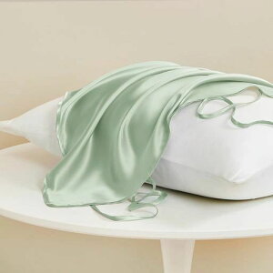 Jo[VNns[P[XЖʃVN100%Rѐ􂦂ōO[h6AOEKOF؍ς݂܂Jo[43*63cm