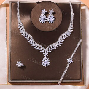 4_Zbg lbNX+sAX+Ow+uXbgr   \ p[eB[ EFfBOANZT[ ԉ 񎟉 uC_ Ă΂ t l OB Ǝ v[