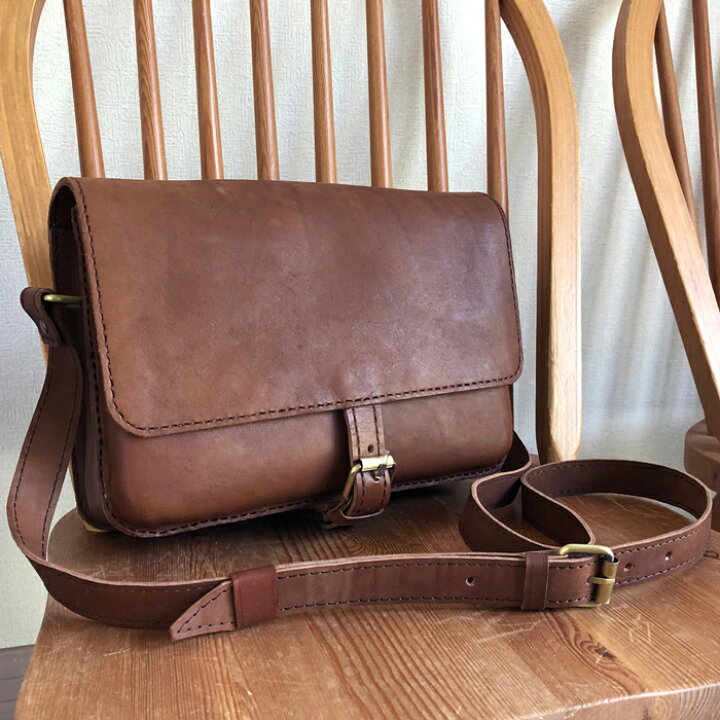 楽天市場】差込錠 開閉 ナチュラルレザー ショルダーバッグ ダーク  