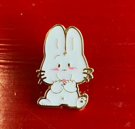 水森亜土「干支ピンバッジ 卯・UkiUki」令和5年の干支ウサギちゃんのピンバッジがHappy Easter!の日に登場！