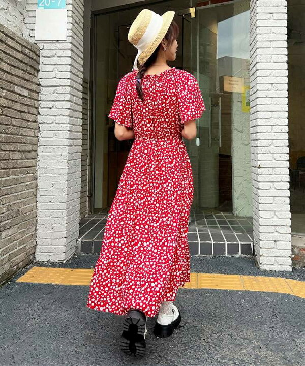 楽天市場】ロング ティアード ワンピース 小花柄 ネックギャザー 