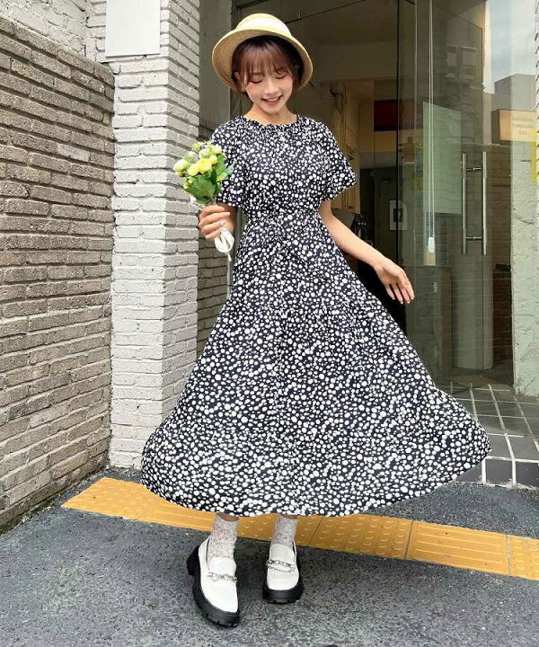 楽天市場】ロング ティアード ワンピース 小花柄 ネックギャザー 