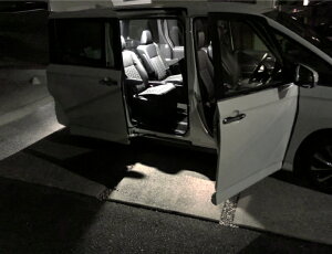 V^ mA HNV[ 90n 3chip LED[v Z^[ QbW Zbg3_ zCg 6500k VOXY NOAH nCubh [vZbg