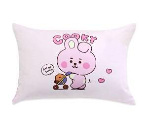 BT21 Little Buddy Pillow Cover【送料無料】BTS公式グッズ 枕カバー 100%ポリエステル素材 丸洗い可能 ホコリが出にくい ダニ予防 肌に優しい 60×40cm 涼しい 吸汗性 速乾性 通気性 正規品 かわいい プ