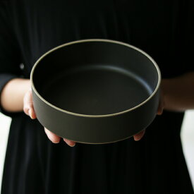 HASAMI PORCELAIN（ハサミポーセリン）[ボウル　ブラック　HPB009][18.5cm Bowl Black 黒 食器 波佐見焼 日本製 電子レンジ 食洗機対応 おしゃれ モダン シンプル ギフト プレゼント スタッキング]