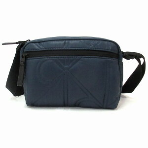 Calvin Klein �J���o���N���C�� �A�E�g���b�g �o�b�O Puffer Camera Bag �p�t�B�[ �J�����o�b�O �V�����_�[�o�b�O 4D3192G410 n260326