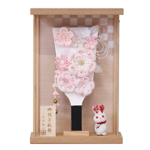 羽子板 壁掛け コンパクト おしゃれ つまみ細工 ミニ かわいい 7号 (高さ27cm) アクリル 初正月 選べる ピンク 白 くすみ色 かべかけ マンション ケース入り 飾り 木製 女の子 初節句 お祝い 小