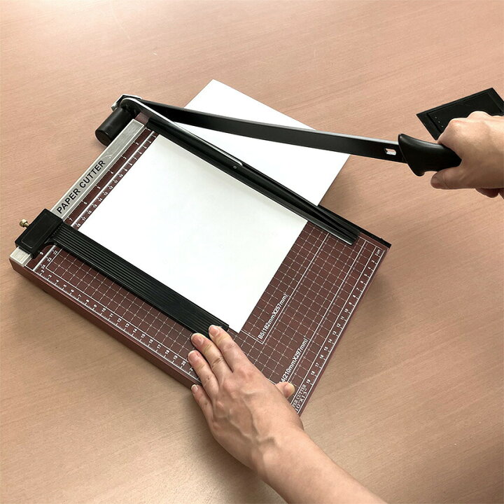 楽天市場】「ランキング受賞！」 ペーパーカッター 裁断機 a4 