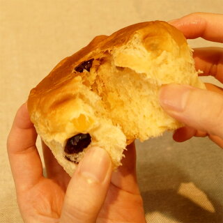 パンの缶詰「パンですよ」(5年保存) レーズン味