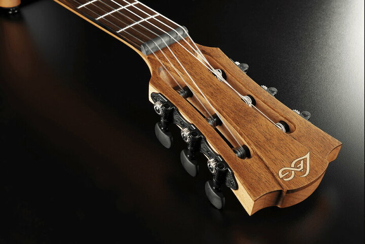 楽天市場】【送料込】Lag Guitars TN70A-NAT クラシックギター 