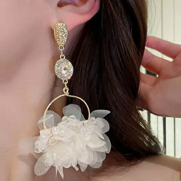 楽天市場】シフォン フラワー ピアス 花 大ぶりピアス ゴールド 揺れる 
