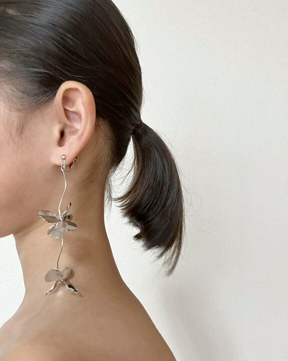 楽天市場】花 ピアス イヤリング 揺れる 花びら シルバー フラワー 