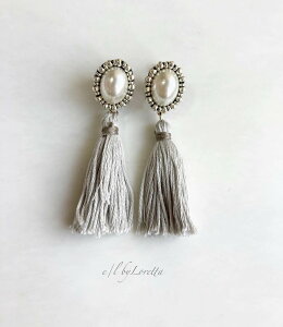 Oval pearl stitch × tassel pierce/earring(Ash Green)@ANZT[@sAX@CO@GRAY@O[@DF@fB[X@@l@킢@tF~j@i@@@JW