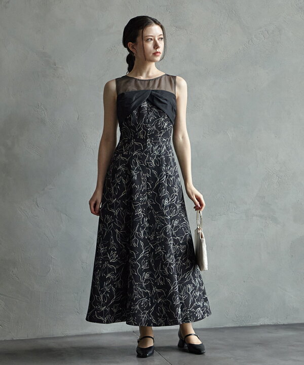 楽天市場】配色花柄プリントフィット＆フレアードレス【エメ  