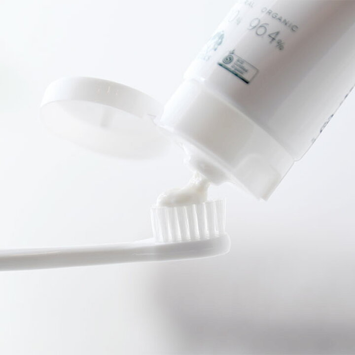 楽天市場 メイドオブオーガニクス オーガニック ホワイトニング トゥースペースト シルクパウダー 100g Made Of Organics 歯磨き粉 ホワイトニング 歯みがき粉 歯磨き オーラルケア ハミガキ はみがきこ はみがき粉 サンテラボ