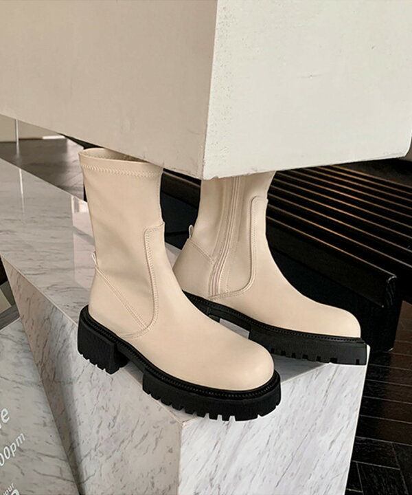 【クーポンで10%OFF!!】ショートブーツ 厚底 ストレッチ フェイクレザー 厚底ブーツ レディース 韓国 ライク アンクルブーツ ブーツ ベーシック レザー シンプル 歩きやすい 機能性 【トレンドのストレッチブーツ】【ラッピング不可】 aimoha 厚底ショートブーツ ショートブーツ 厚底 厚底ブーツ レディース 韓国 ライク アンクルブーツ ブーツ ベーシック シンプル 歩きやすい 機能性 おしゃれ バイカラー