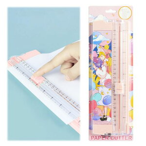 PAVIKEペーパーカッタースライドカッター紙切りカッター軽量ミニ裁断機A4A5B5B6対応多機能定規をつける持ち運び便利学校用業務用家庭用ピンク