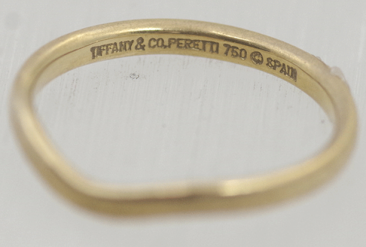 楽天市場】【Tiffany & Co.】 ティファニー K18YG/750 カーブバンド  