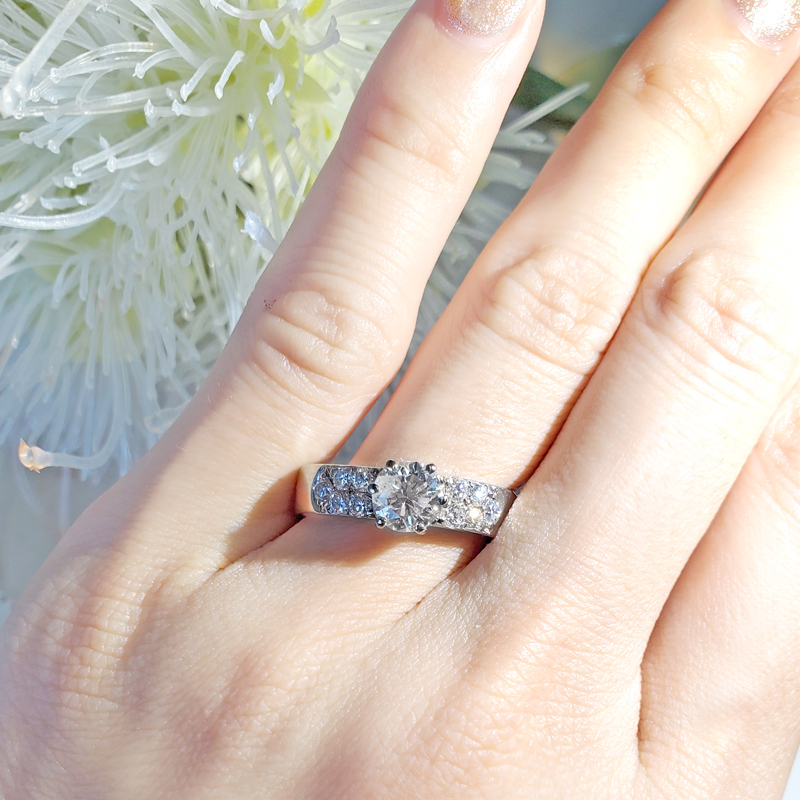 世界的に有名な  結婚指輪　婚約指輪 リング　21号　pt900　0.47ct 【ダイヤモンド】 リング