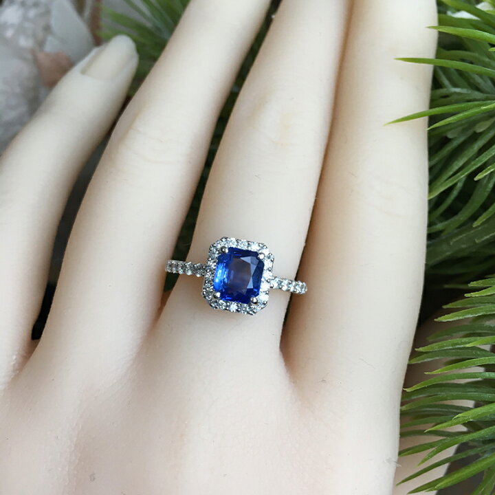 楽天市場】ブルーサファイア 1.64ct ダイヤモンド 0.44ct クッション 