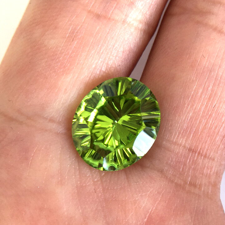 楽天市場】ペリドット 5.51ct ルース ◇ オーバルカット 