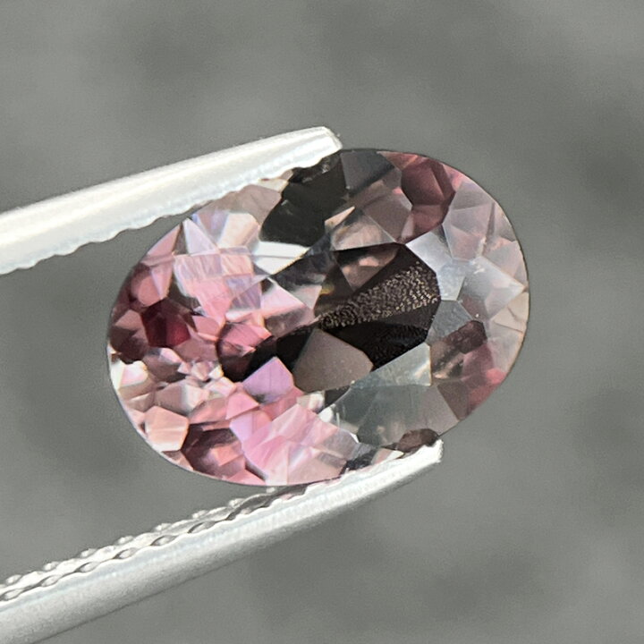 楽天市場】ピンクダイアスポア 1.77ct ルース ◇ オーバルカット 楕円 