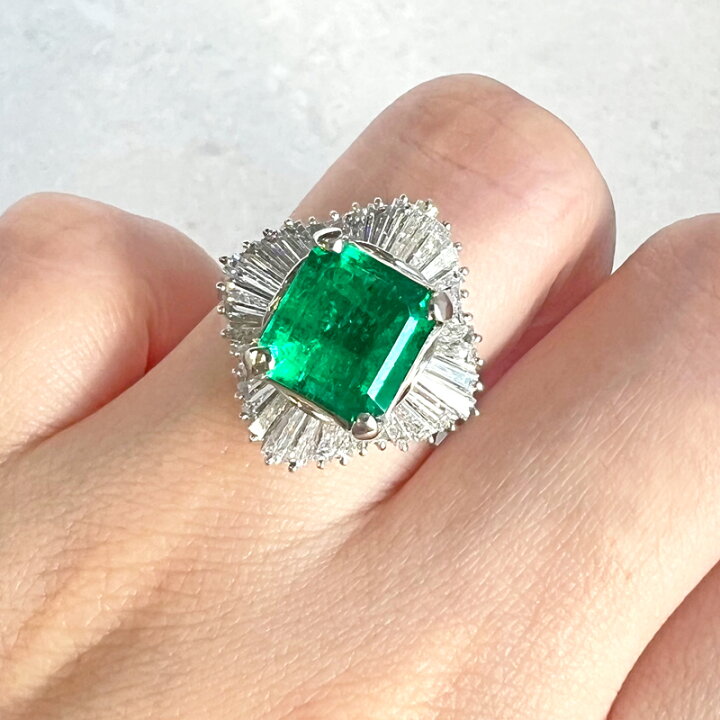楽天市場】コロンビア産ビビッドグリーンエメラルド 3.52ct リング 12 
