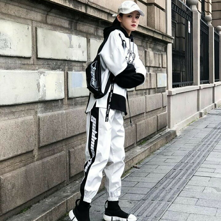 楽天市場 Lサイズのみ予約商品 パーカー Who ビッグシルエットパーカー 韓国ファッション トップス プルオーバー フード付き レディース メンズ ロングパーカー ゆったり 秋冬 ストリート マイアミ アメリカンスタイル アメリカ ロンドン イギリス Aio Online Store 楽天市場 Lサイズのみ予約商品 パーカー Who ビッグシルエットパーカー 韓国ファッション トップス プルオーバー フード付き レディース メンズ ロングパーカー ゆったり 秋冬 ストリート マイアミ アメリカンスタイル アメリカ ロンドン イギリス Aio Online Store