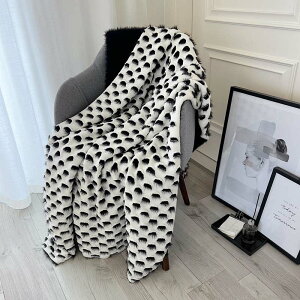 送料無料 ブランケット ふわふわ ブランケット ホワイト ブラック 柔らかい 北欧 ふわふわ 軽量 ひざ掛け 可愛い ブランケット おしゃれ 大判 ブランケット もうふ ベッドスロー マルチカバ