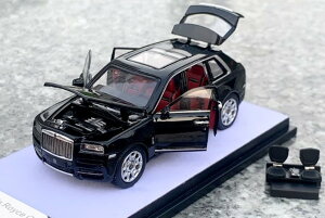DCM 1/64 [XCX Ji ubN J 1:64 Scale Rolls-Royce Cullinan