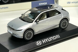 q_C qf 1:43 ACIjbN5 _CLXgffBXvC gCJ[ OreB S[h}bgHyundai 1:43 Ioniq 5 Diecast model Display Car Toy gravity gold matte