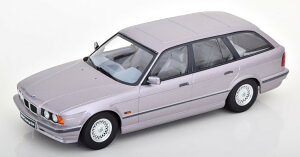 �g���v��9 1/18 BMW 5er Serie E34 �c�[�����O 1996 �V���o�[�O���[���^���b�NTriple 9 1:18 BMW 5er Serie E34 Touring 1996 silver-greymetallic