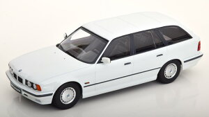 �g���v��9 1/18 BMW 5er Serie E34 �c�[�����O 1996 �z���C�gTriple 9 1:18 BMW 5er Serie E34 Touring 1996 white