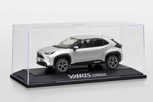 �g���^���� 1/30 �g���^ �����X�N���X�~�j�J�[ ��1L0�� �V���o�[���^���b�N1/30 TOYOTA YARIS CROSS