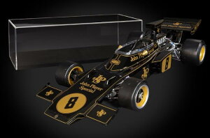 Pocher 1/8 [^X 72D - 1972 CMX GP fBXvCP[Xt  58.3cm× 13.1cm× 25.4cm d 2.85kgPocher 1/8 Lotus 72D - 1972 British GP  Display Case Length 58.3cm ×Height 13.1cm×Width 25.4 Weight 2.85kg