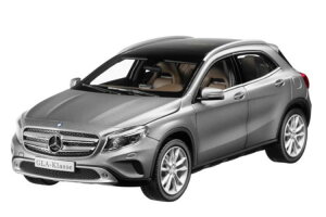 xc mu 1/18 ZfXExc GLA NX X156 2013 }EeOC JNOREV 1:18 Mercedes-Benz GLA X156 2013 mountain gray