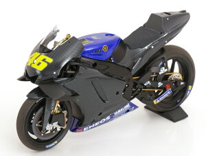 �~�j�`�����v�X 1/12 ���}�n YZR-M1 #46 �u���m�e�X�g MotoGP 2019 �o�����e�B�[�m ���b�VMinichamps 1:12 Yamaha YZR-M1 #46 Brno Test MotoGP 2019