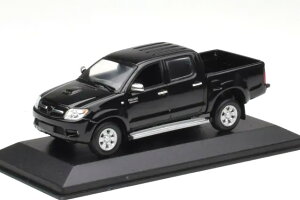 ~j`vX 1/43 g^ nCbNX ubNMinichamps 1:43 Toyota Hilux Black