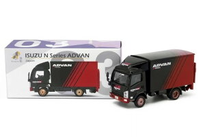 TINY 1:64 U N V[Y UPS Aho ubN bhTINY 1:64 ISUZU N Series UPS ADVAN black red