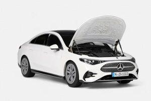 NZG 1/18 �����Z�f�X �x���c CLA�N���X �N�[�y HEV 2024 �|�[���[�z���C�gNZG 1:18 MERCEDES BENZ CLA-CLASS COUPE HEV 2024 POLAR WHITE