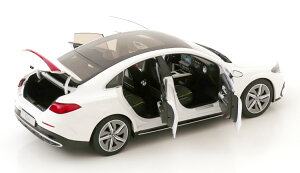 xc NZG 1/18 ZfX CLANX C174 2025 zCg JNZG 1:18 Mercedes CLA-Klasse C174 2025 white special edition of Mercedes