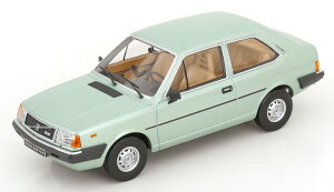 �g���v��9 1/18 �{���{ 343 GLS 1982 ���C�g�O���[�����^���b�NTriple 9 1:18 Volvo 343 GLS 1982 lightgreen metallic
