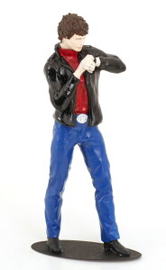 gv9 1/18 tBMA }CP iCg iCgC_[ fJ[͕t܂Triple 9 1:18 Figur Michael Knight Knight Rider
