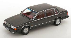 �g���v��9 1/18 �{���{ 760 1985 �A���X���T�C�gTriple 9 1:18 Volvo 760 1985 anthracit