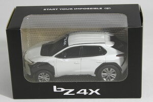 �g���^���� bz4x �z���C�g �v���o�b�N�J�[ �~�j�J�[ TOYOTA 1/18 1/43